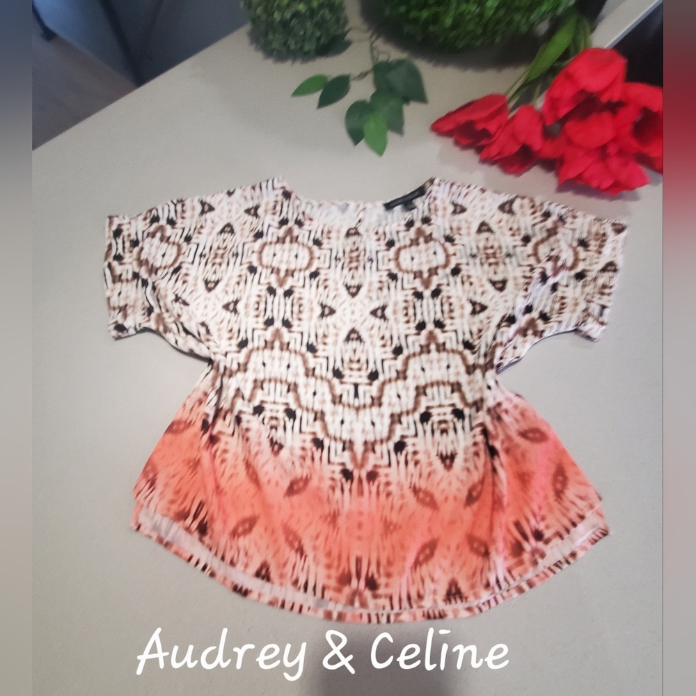 NWOT AUDREY & CELINE Jolie blouse estivale à manches courtes, motifs originaux